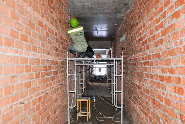Thi công tường bao căn hộ đến tầng 7 - Block C