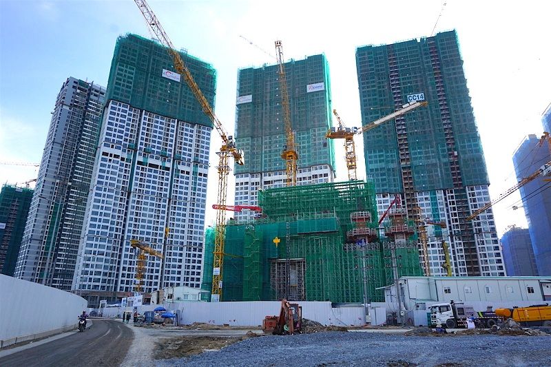 Tiến độ thi công tòa Landmark 81 (cập nhật ngày 14/11/2016): Đang thi công sàn 4.