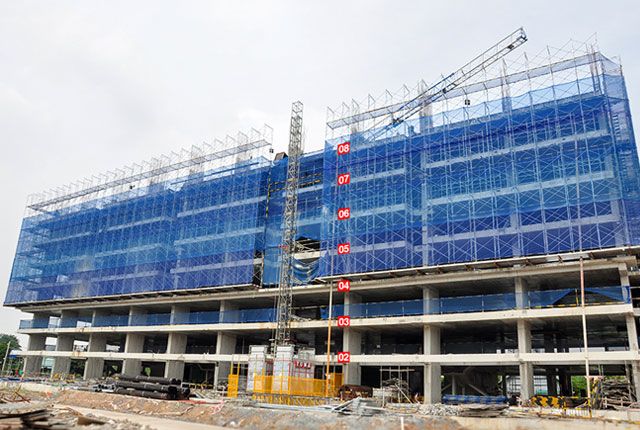 Thi công cốt thép sàn tầng 8 block A