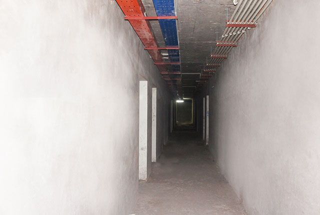 Tô tường căn hộ tầng 17 - block B