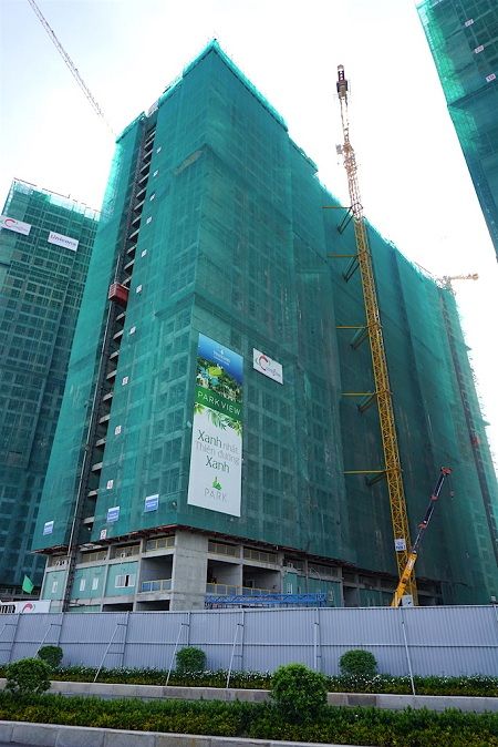 Tiến độ thi công tòa Park 3 (cập nhật ngày 16/11/2016): Đang lên sàn 26.