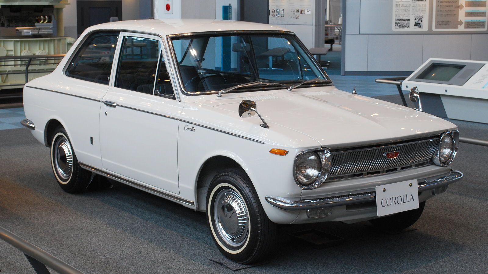 1966_Toyota_Corolla_02_zpstwqh4gzq.jpg