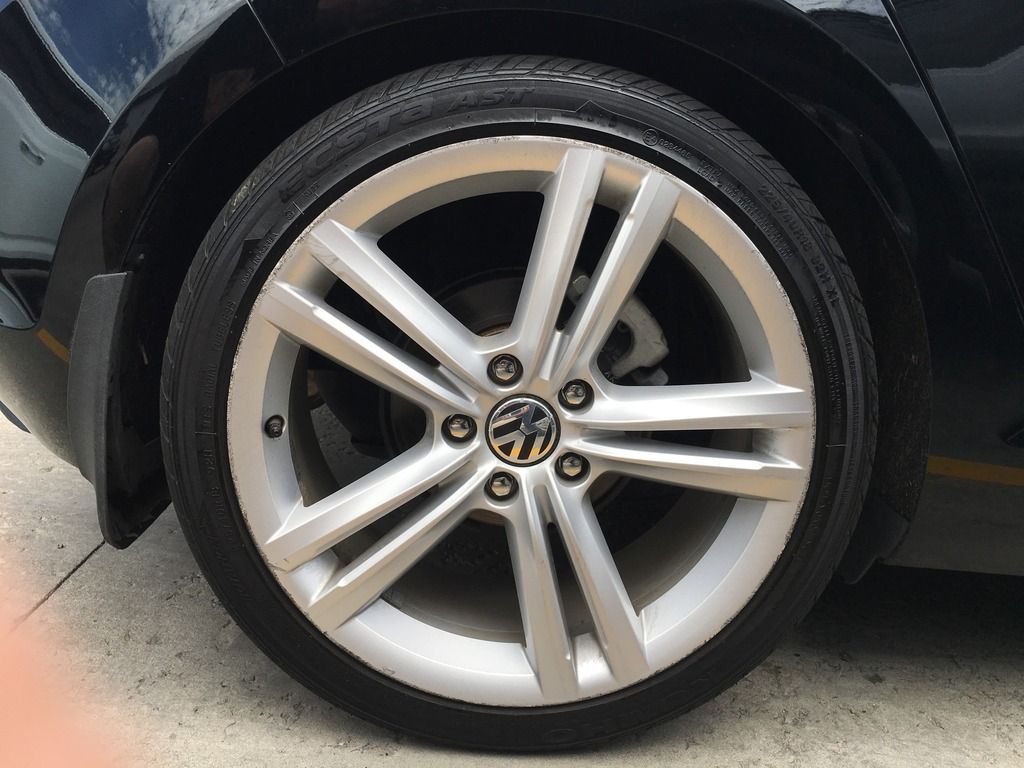 Oem Vw Bristol 18" wheels and Kumho Ecsta tires Chicago