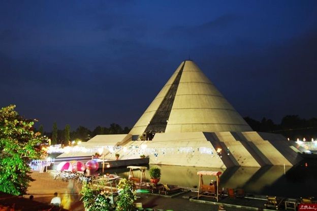 photo jogja2_zpsnxsgaunm.jpg