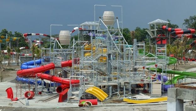 photo waterbom_zpsnipzu6nx.jpg