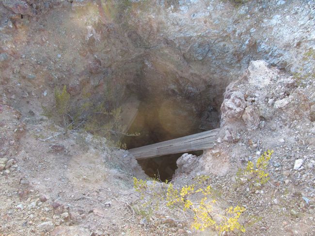 Gold Mine New Mexico Mining Claim Lode Adit Mines - Blm Land - No 