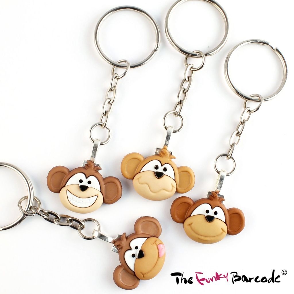 FUNKY CARTOON MONKEY FACE KEYRING CHARM KEYS RETRO COOL FUN GIFT