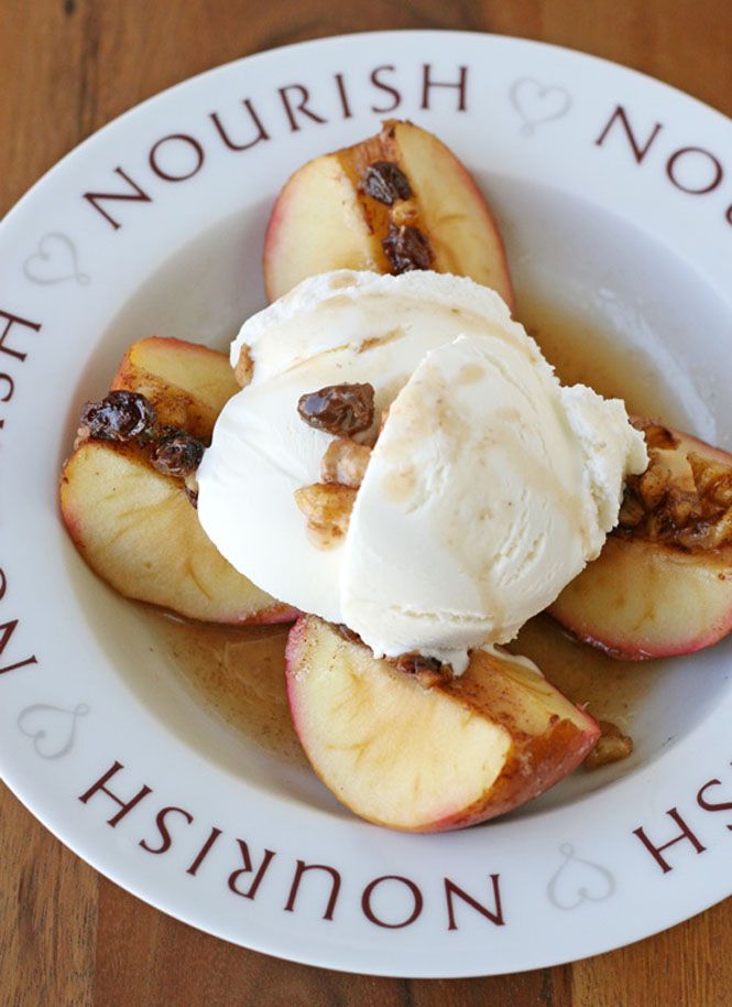  photo Baked-apple-with-ice-cream_zpszdpvzga3.jpg