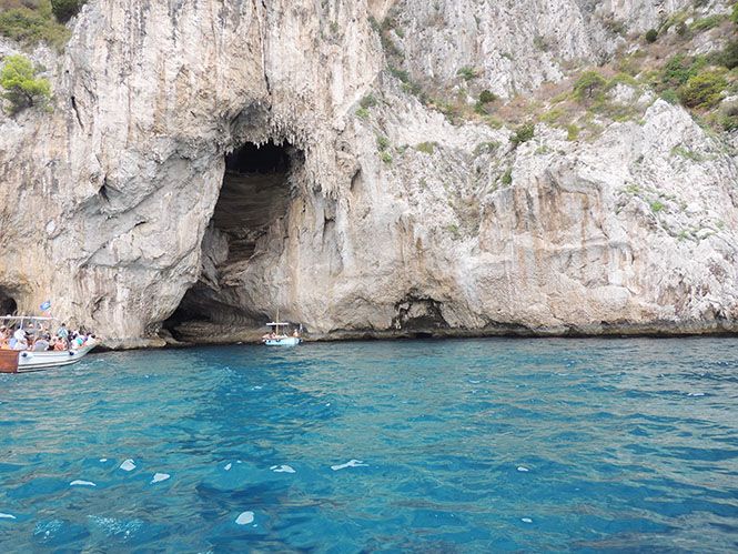 photo Blue Grotto_zpsp5jf5hzy.jpg