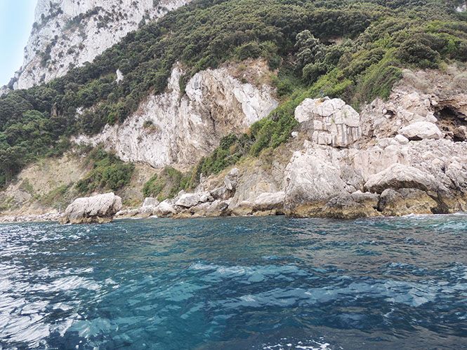 photo Boat tour in Capri_zpsc23ew40t.jpg