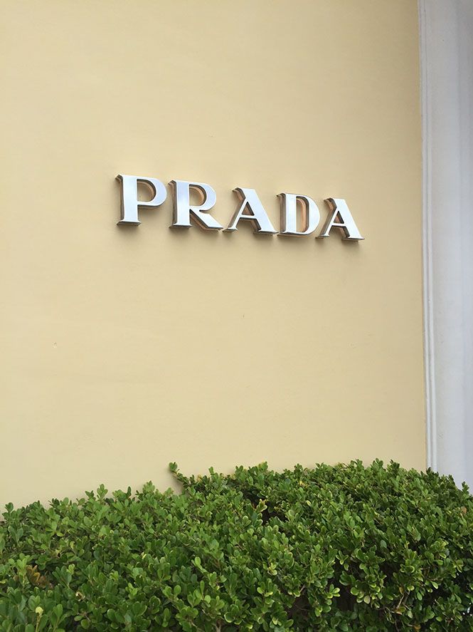 photo Prada in Capri_zpshrhsriwo.jpg