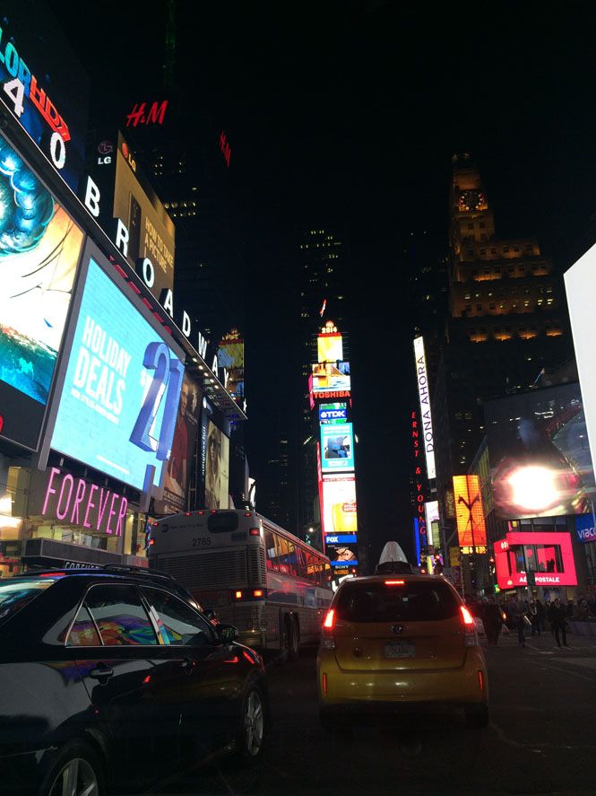  photo Times Square at night_zpsy0zuaw2m.jpg
