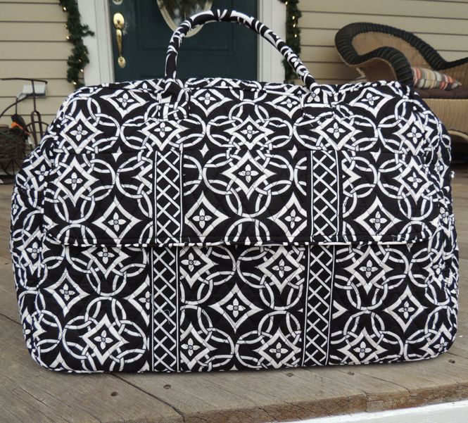  photo Vera Bradley Grand Duffel_zpsav8an6iz.jpg