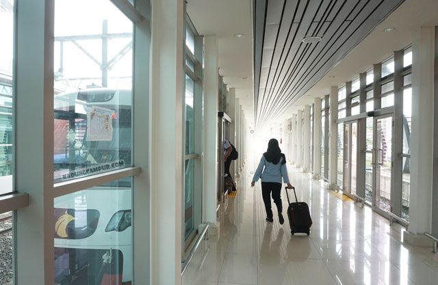 kereta bandara soekarno hatta - kadungcampur
