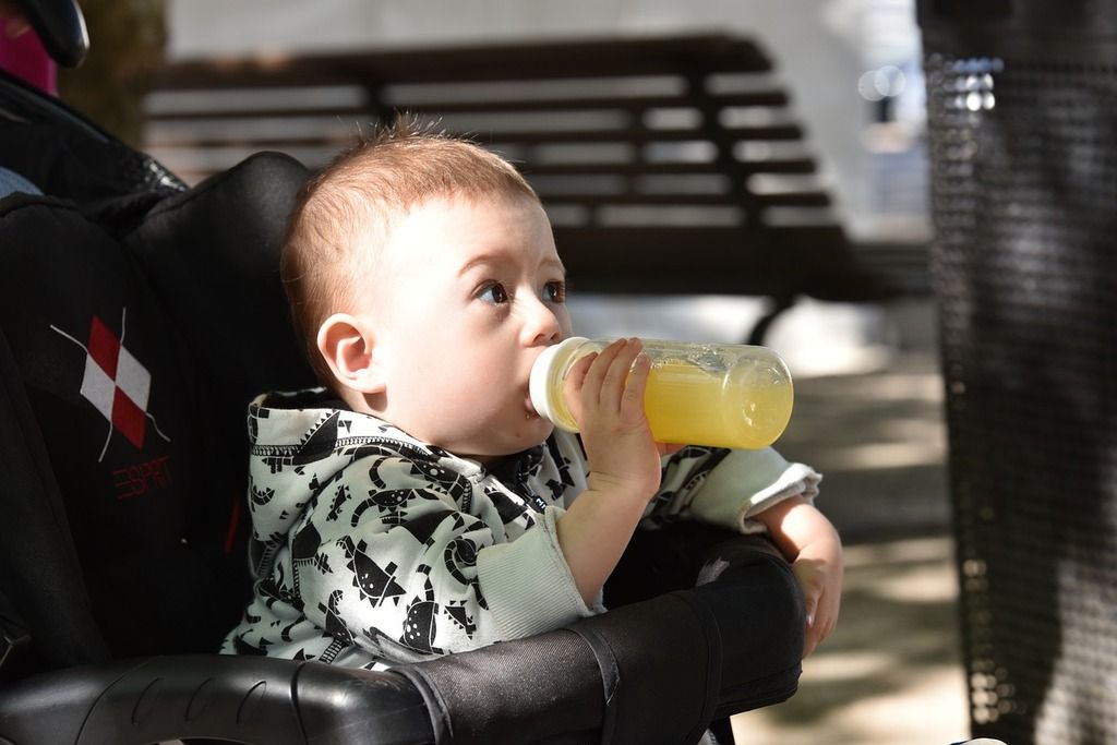 the-Best-Bottles-for-Breastfed-Babies-3