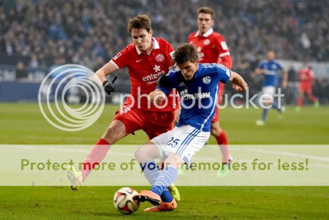 Schalke_04_vs_Mainz_051489886281_zps23mqcajn.jpg